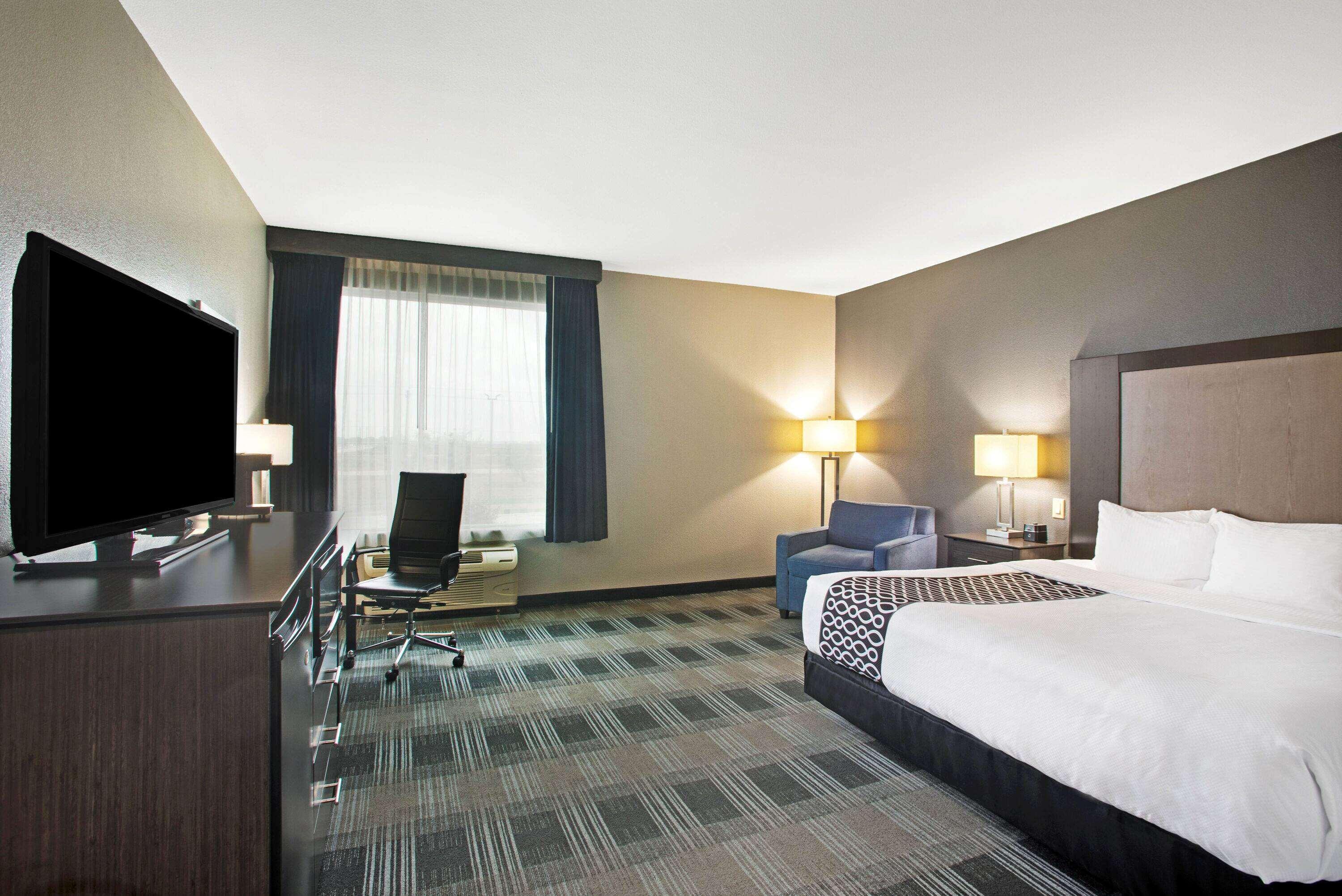 מלון La Quinta By Wyndham Victoria - South מראה חיצוני תמונה