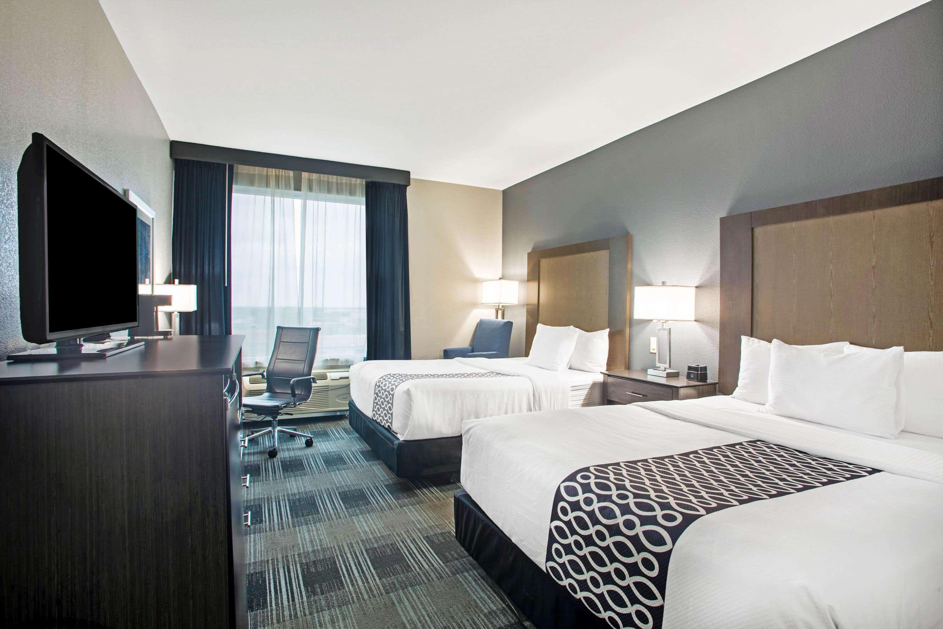 מלון La Quinta By Wyndham Victoria - South מראה חיצוני תמונה